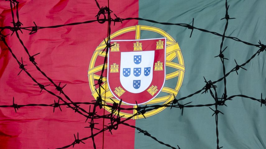 Imigração em Portugal: debates sobre mudanças nas leis de nacionalidade e estrangeiros geram tensões no Parlamento (Foto: Jose A. Bernat Bacete/Getty Images)