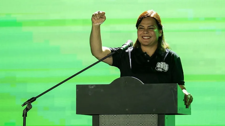 A decisão removeu a ameaça de destituição contra Sara Duterte, pelo menos até fevereiro do próximo ano. (Foto: Getty Images)