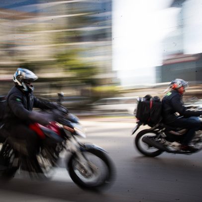 Mortes de motociclistas em acidentes de trânsito em SP saltam de 32% para 47%