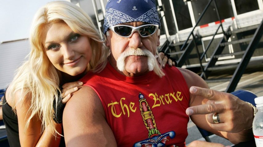 Brooke Hogan abordou rumores de que ela e Hulk Hogan tinham um desentendimento antes de sua morte em uma homenagem emocional ao pai. (Foto: Reprodução)