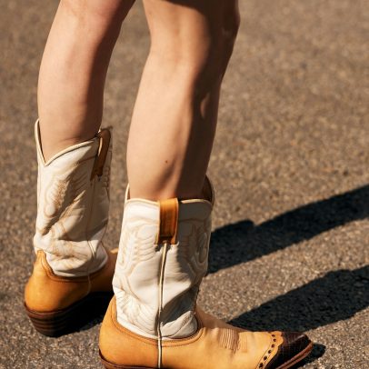 Bota western: descubra como incorporar o estilo no seu inverno