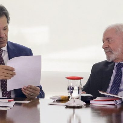 Lula critica 'indústria de lobby' no Congresso e apoia Haddad em discurso