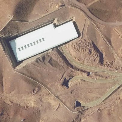 EUA atingem instalações nucleares do Irã, mas apenas uma é destruída