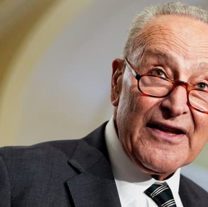 Senadores democratas solicitam arquivos de Epstein ao governo Trump por lei obscura