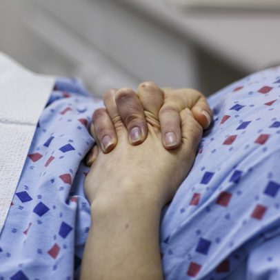 Brasil registra 218 prisões de mulheres por aborto entre 2012 e 2022, aponta estudo