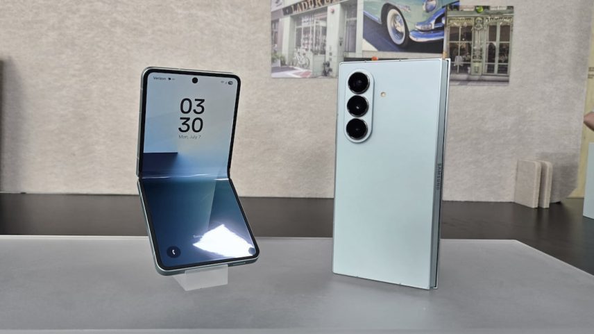 Os novos celulares dobráveis da Samsung foram anunciados nesta quarta-feira, 9 (Foto: Bruna Arimathea/Estadão)