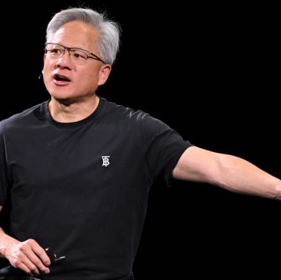 Jensen Huang, CEO da Nvidia, vende mais R$ 37 milhões em ações da empresa