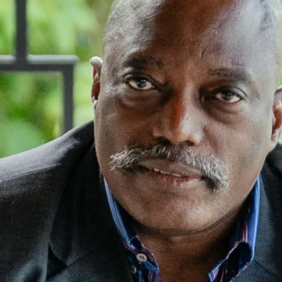 Ex-presidente da República Democrática do Congo é julgado por traição
