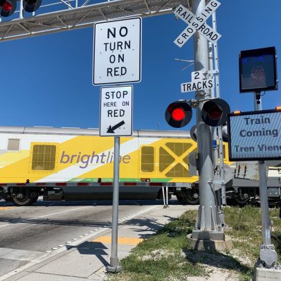 Linha de trem de alta velocidade registra morte a cada duas semanas nos EUA