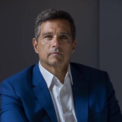Campos Neto critica polarização e defende diálogo para o crescimento do Brasil
