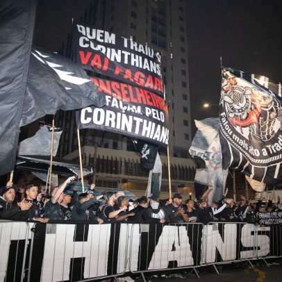 Corinthians se prepara para votação decisiva sobre impeachment de Augusto Melo