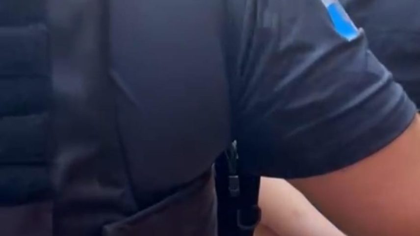 Momento da prisão do suspeito de assassinar Thiago Lourenço Morgado, no Rio de Janeiro (Foto: Reprodução)