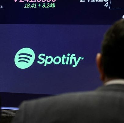 Oppenheimer atualiza Spotify e projeta crescimento de usuários até 2030