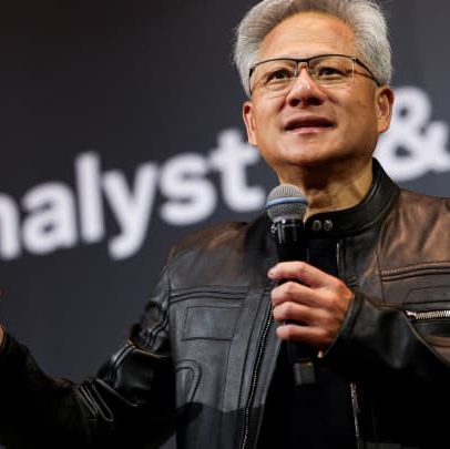 Jensen Huang, CEO da Nvidia, vende mais R$ 12,94 milhões em ações da empresa
