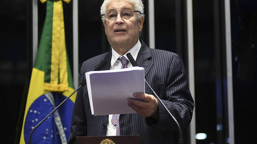 Roberto Requião, então senador do Paraná pelo MDB, no Senado em 2018 (Foto: Jefferson Rudy - 11.dez.2018/Agência Senado)