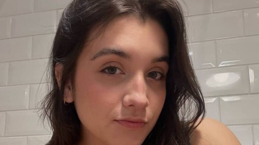 Estudante de medicina de 20 anos morre após procedimento estético em Cuiabá - Ana Carolina no Instagram (Foto: Reprodução)