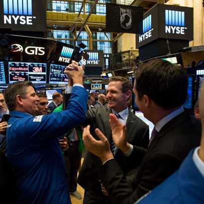 S&P 500 e Nasdaq alcançam máximas históricas e sinalizam recuperação econômica nos EUA