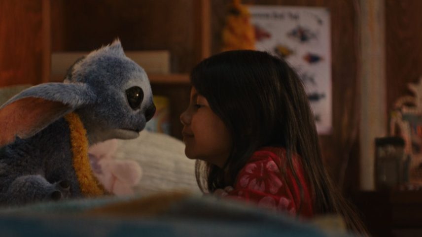 Cena do filme 'Lilo & Stitch', que lidera ranking de filmes mais vistos no Brasil e nos EUA (Foto: Divulgação)