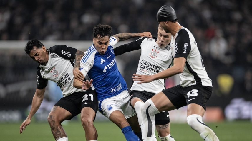 Mesmo com artilheiro do Brasileirão, Kaio Jorge, em campo, partida terminou zerada. (Foto: Marco Galvao/Cruzeiro)