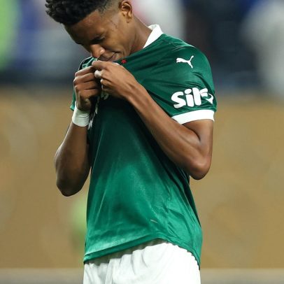 Estêvão deixa o Palmeiras com emoção e orgulho por ter feito parte do elenco