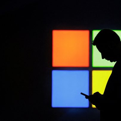 Premier League e Microsoft firmam parceria de cinco anos para inovação em IA