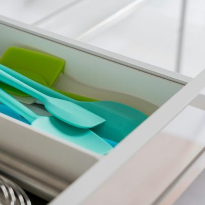 Descubra 12 utensílios de cozinha essenciais que facilitam o seu dia a dia