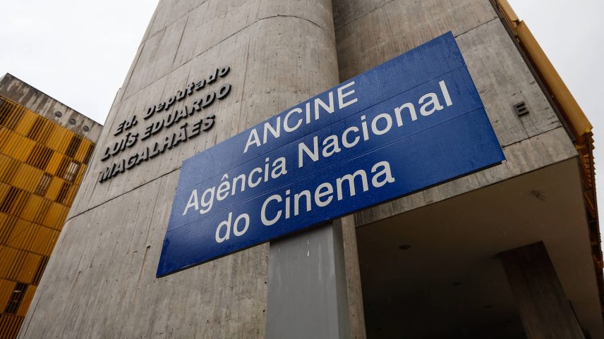 Fachada da sede da Ancine; agência lidera lista de órgãos públicos com maior cifra de teletrabalho (Foto: Gabriela Biló/Folhapress)