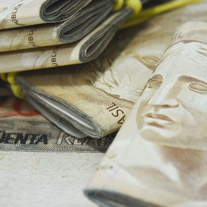 Dupla Sena sorteia números e prêmio estimado chega a R$ 850 mil