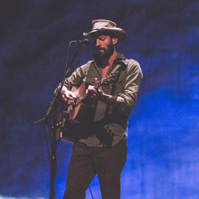 Ray LaMontagne celebra 20 anos do álbum 'Trouble' com reflexões e nostalgia