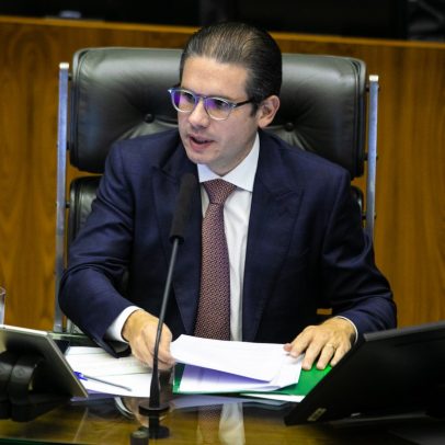 MP solicita investigação do TCU sobre improbidade de Motta por funcionários fantasmas