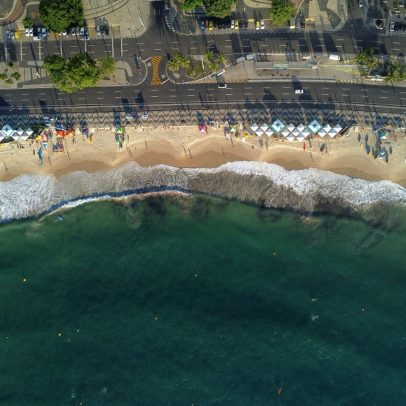 Copacabana registra perda de 10% da faixa de areia em uma década, aponta estudo