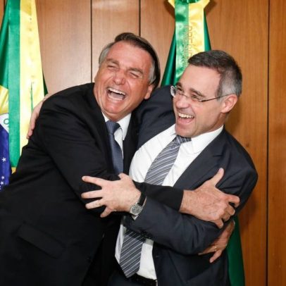 Decisão de Mendonça desagrada bolsonaristas e gera reações no cenário político