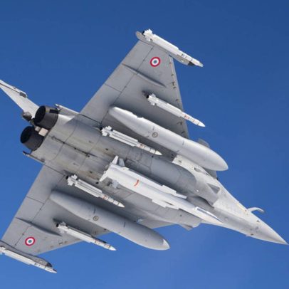 França e Reino Unido firmam acordo para compartilhar controle de armas nucleares
