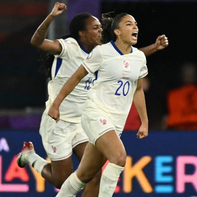 Delphine Cascarino exibe garra e talento pela França na Eurocopa feminina