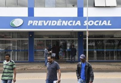 Aprovada lei que dispensa reavaliação de aposentados por incapacidade permanente