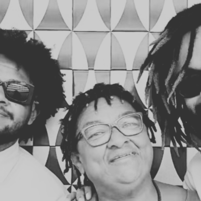 Morre Dona Jacira, mãe de Emicida e Fióti, aos 60 anos em São Paulo