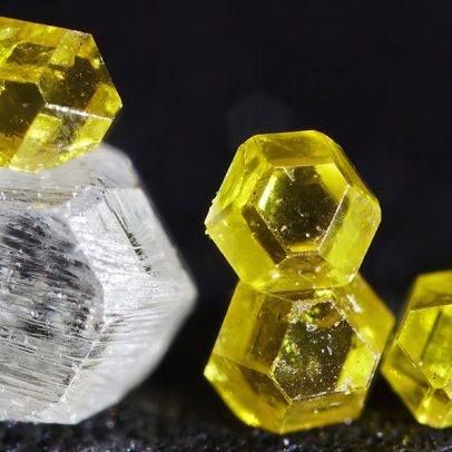 Diamantes artificiais completam 70 anos de síntese e encantam o mundo das joias