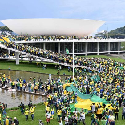 A legislação deve proteger a democracia e não os golpistas