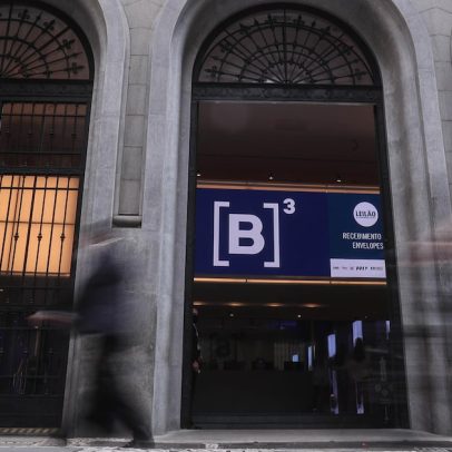 Centrão e governo enfrentam disputa que impacta investidores no cenário político