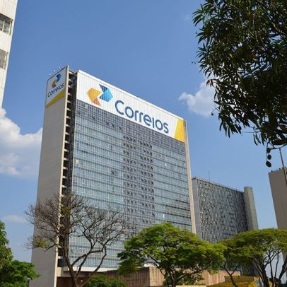 Entidade judicializa fim de privilégios dos Correios no governo Lula