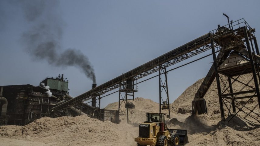 Usina de produção de etanol (Foto: Paulo Fridman/Bloomberg)