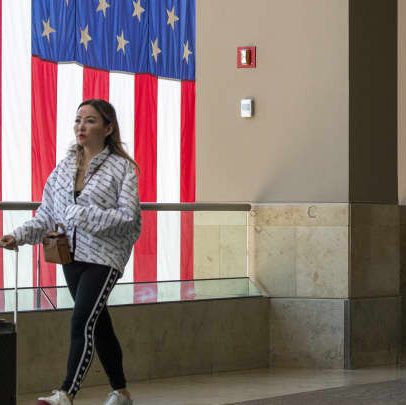 Recuperação mista do turismo internacional nos Estados Unidos é observada