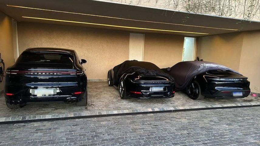 Porsches apreendidos em operação da PF e CGU sobre desvios no Dnit (Foto: Polícia Federal)