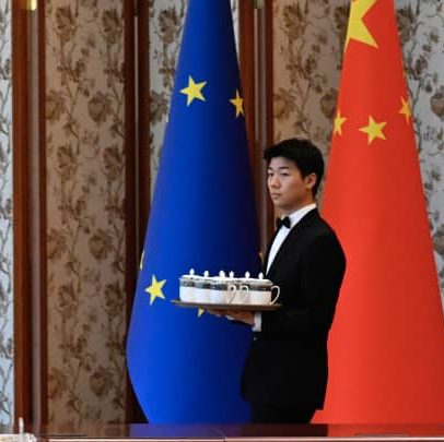 Líderes da China e da União Europeia se reúnem em meio a tensões com os EUA