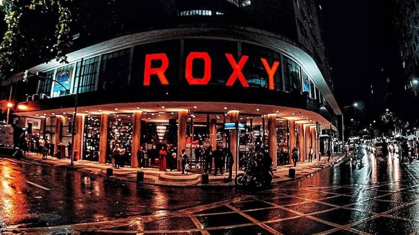 Roxy Dinner Show, casa de espetáculos localizada no antigo cinema Roxy, em Copacabana, Rio de Janeiro (Foto: @roxydinnershow)