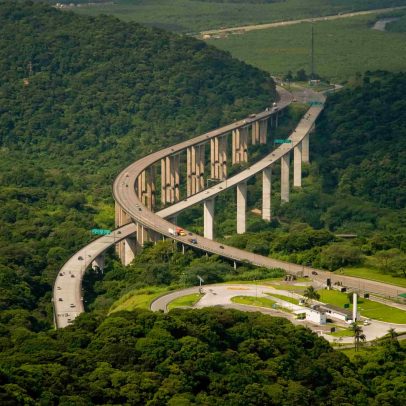 Ecorodovias aprova emissão de debêntures de R$ 2 bilhões para expansão de projetos
