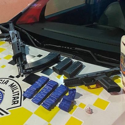 Mulher é detida com fuzil AK-47 e munições em ônibus interestadual em SP