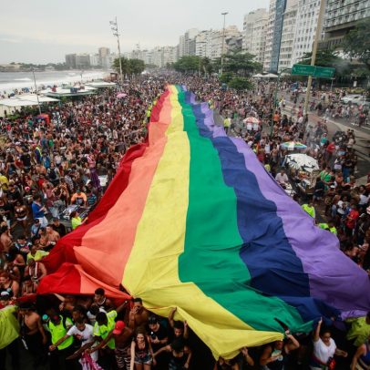 Conservadorismo diminui no Brasil, mas rejeição ao casamento LGBT+ aumenta
