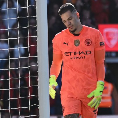 Galatasaray avança nas negociações para contratar goleiro Ederson do Manchester City