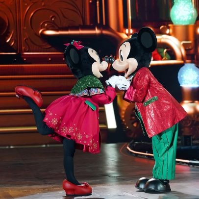 Disney apresenta espetáculo de Natal inédito em capital brasileira